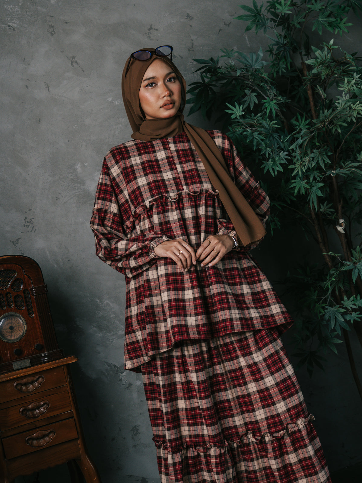Plaidè Two-Piece Set