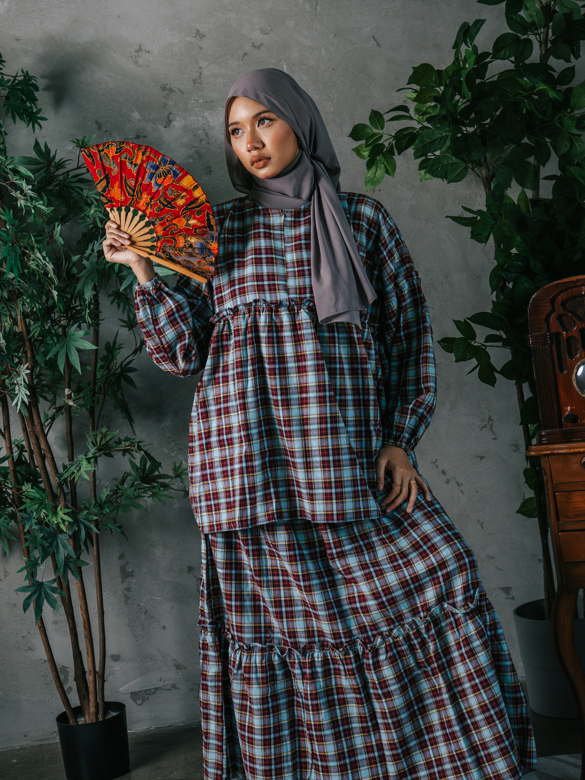 Plaidè Two-Piece Set