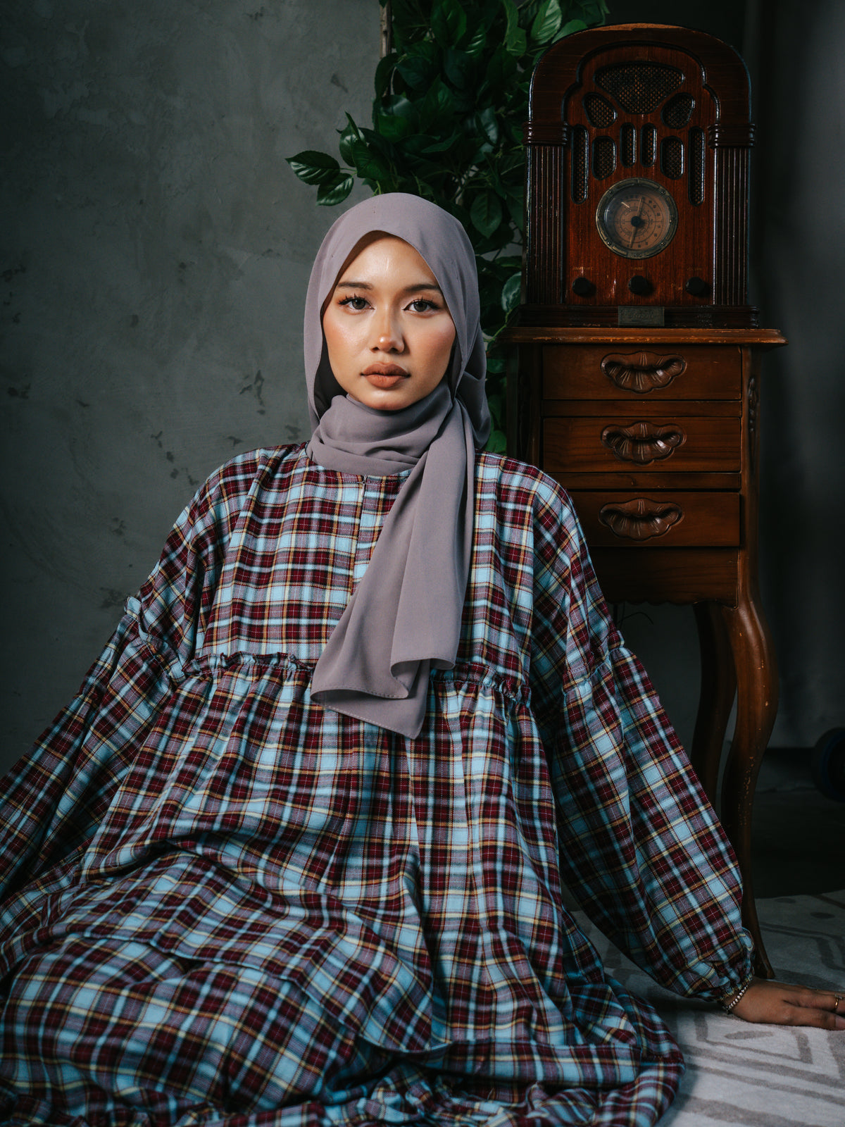 Plaidè Two-Piece Set